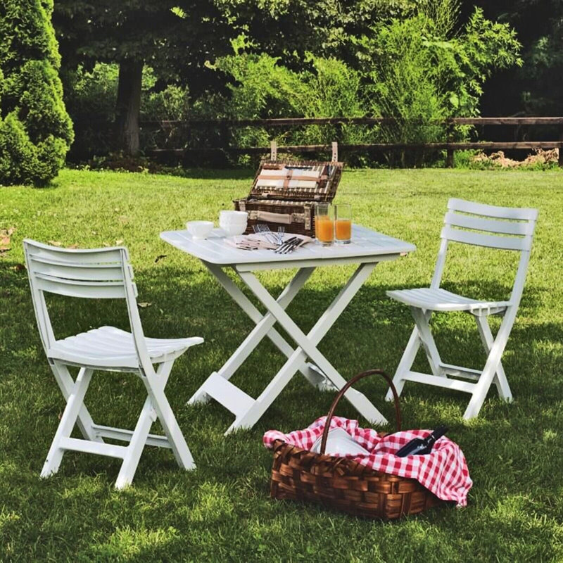Harton 2 - Person Patio Dining Set with Square Table, White