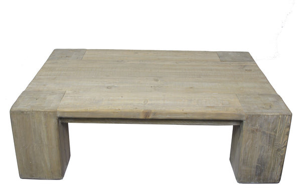 Table basse en bois massif