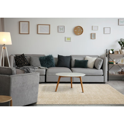 Tapis beige à poils longs Hammersmith