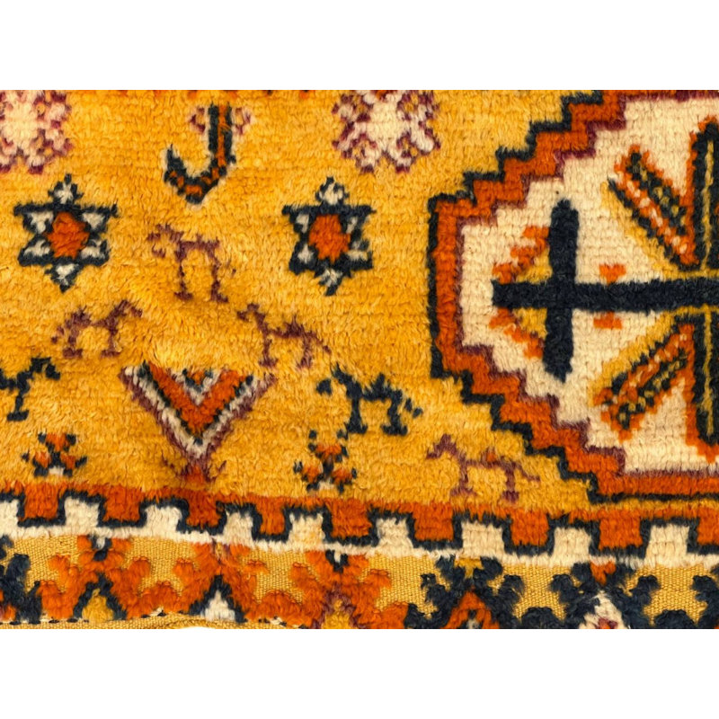 Vintage  hand Knotted Moroccan Rug 4'7'' X 6'4''