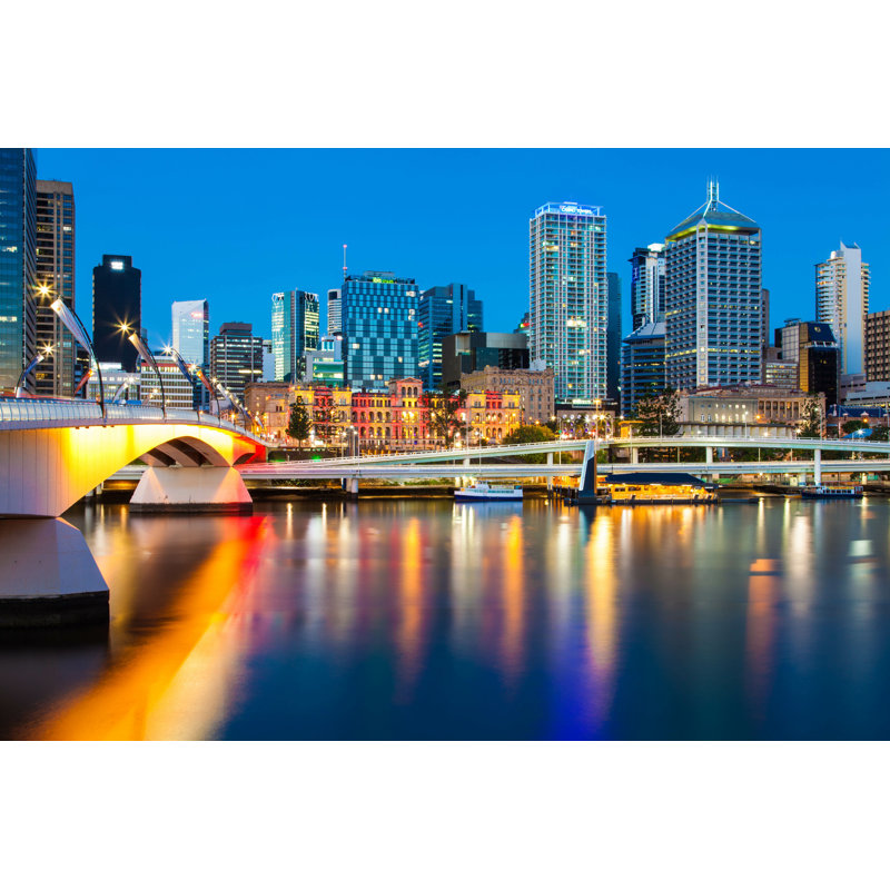 Pont Victoria - photographie sur toile tendue, H 24 po x l 36 po