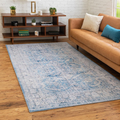 Layne Chenille Oriental Indoor Rug