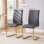 Chaises de salle à manger cantilever modernes Amari en similicuir avec base au fini doré (lot de 2)