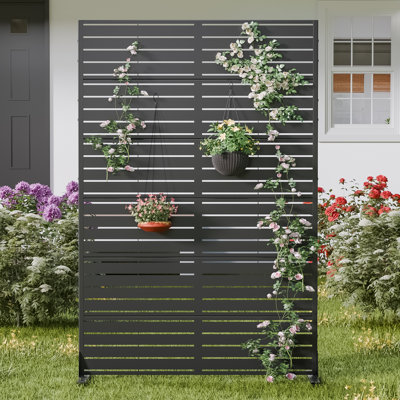 72" Metal Outdoor Privacy Screen by Lumioca