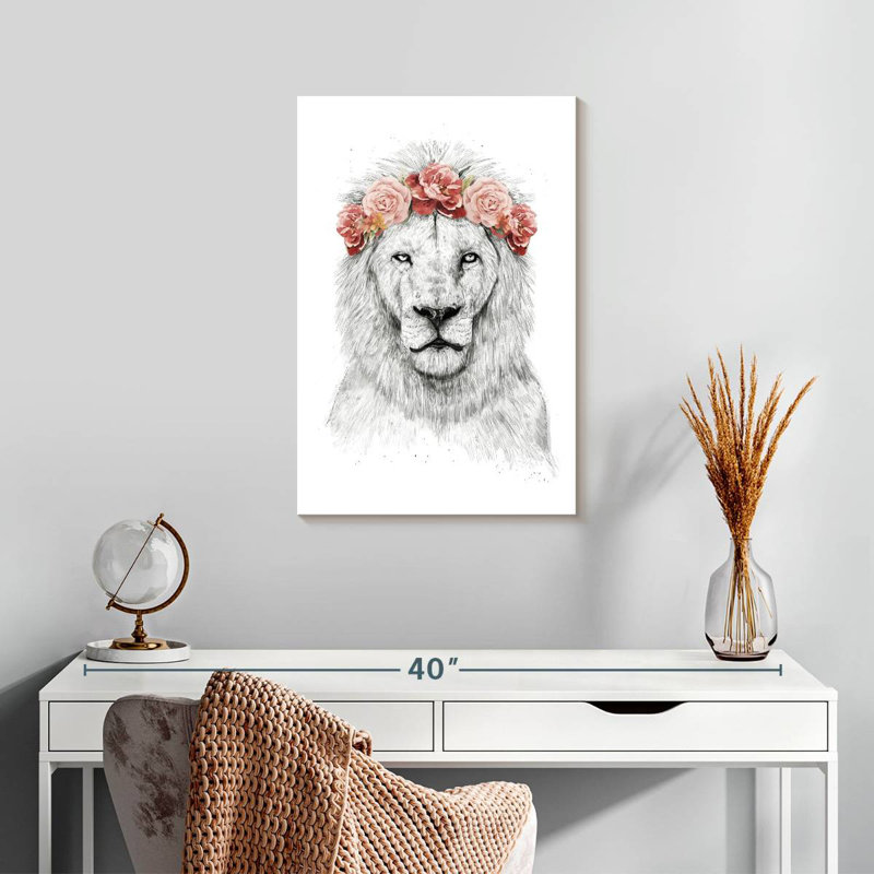 Brampt Festival Lion, 24" H x 16" W