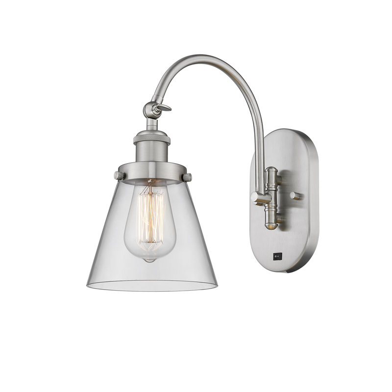 Applique murale 1 lumière 6 "avec bras pivotant 6" Shauna Cone, Incandescente, Transparent, Nickel satiné brossé