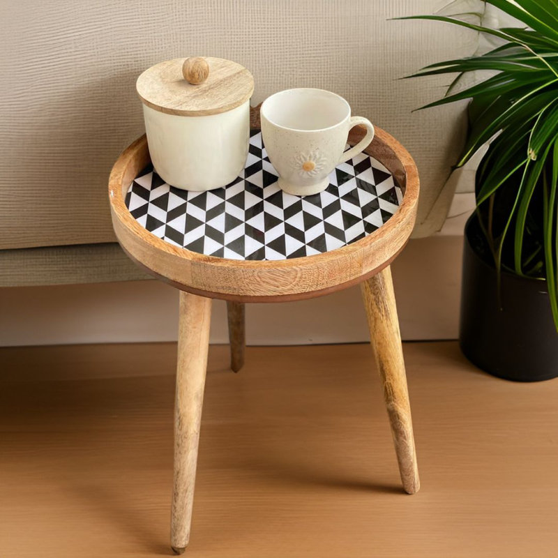 Sagadahoc Tray Top End Table