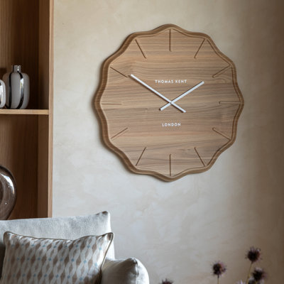 Numerical MDF Atomic Tabletop Clock