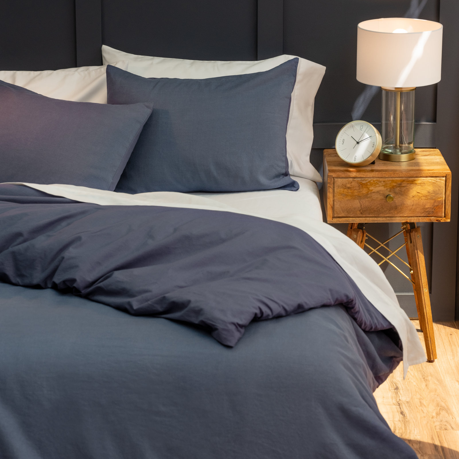 Kandice Linen Duvet Cover Set, Navy, Queen Duvet Cover + 2 Shams