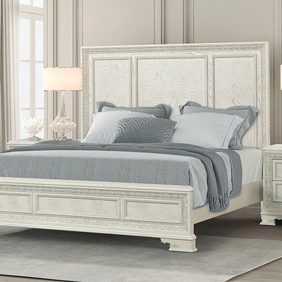 Sahnke Panel Bed