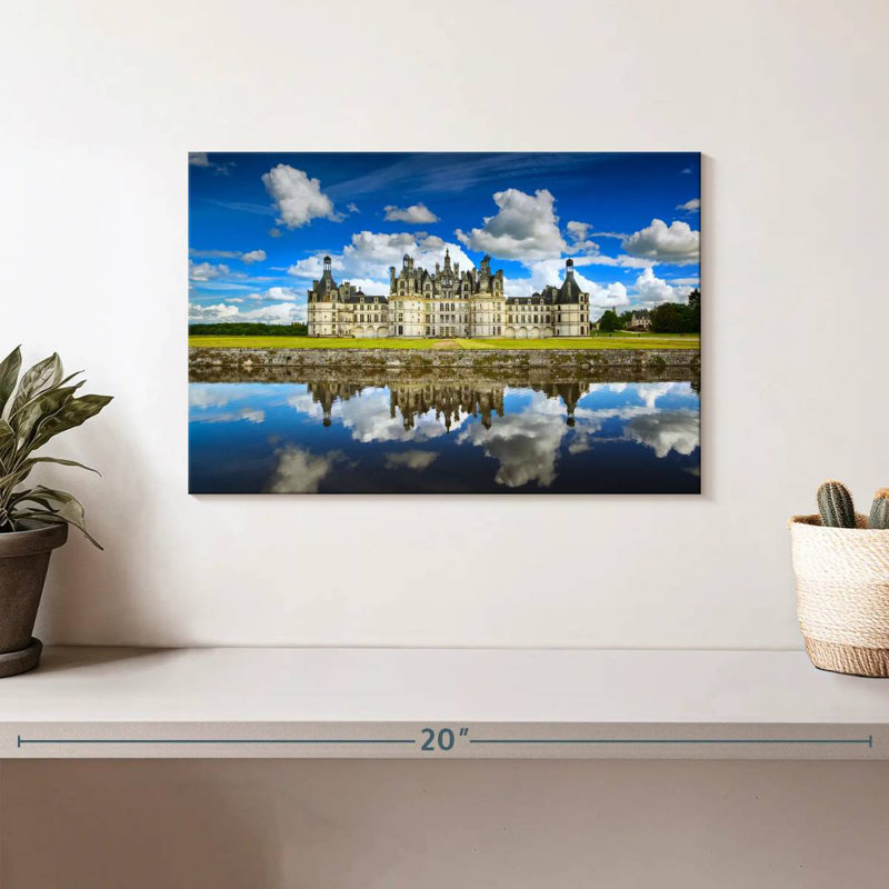 Lilie Chambord Castle, 8" H x 12" W