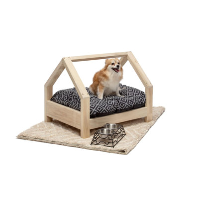 Harper Orchard Broadstairs Pet Palace