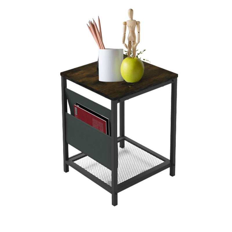 Table basse à 4 pieds avec rangement
