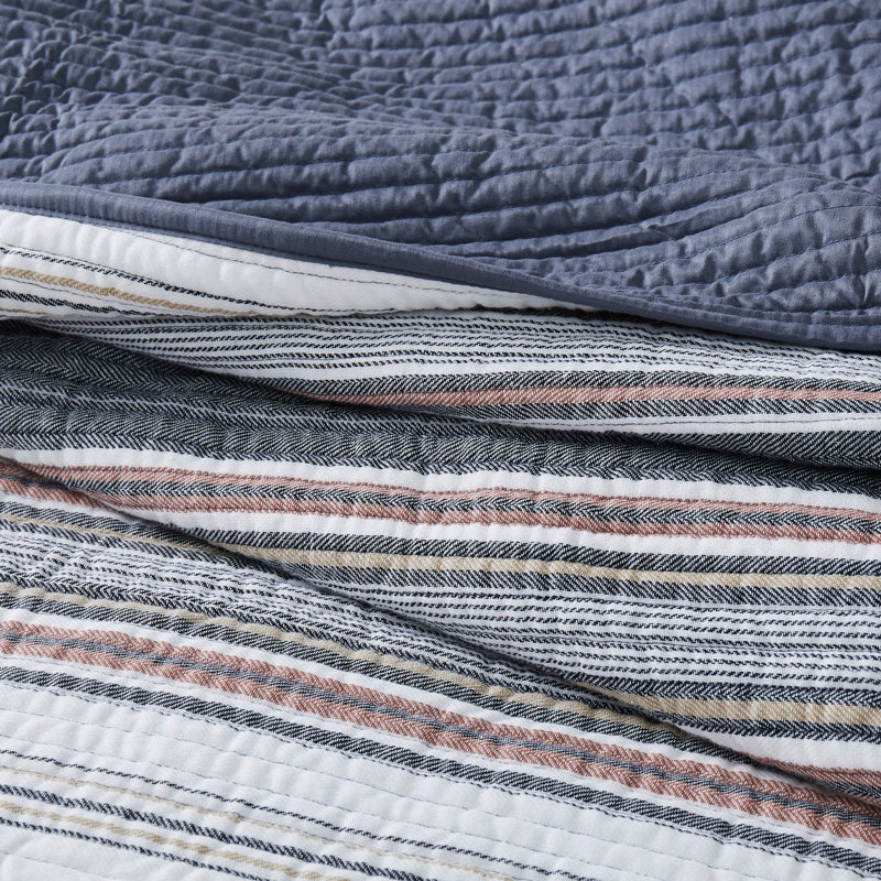 Hudson Stripe Yarn Dye Quilt Set, King Quilt + 2 King Shams
