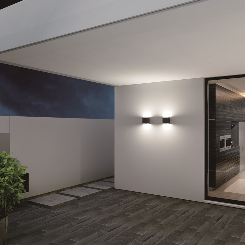 Arvillia 13Cm H Solar Powered Integrated LED Outdoor Armed Sconce with Dusk to Dawn