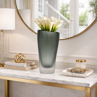 Hadeya Glass Table Vase 1