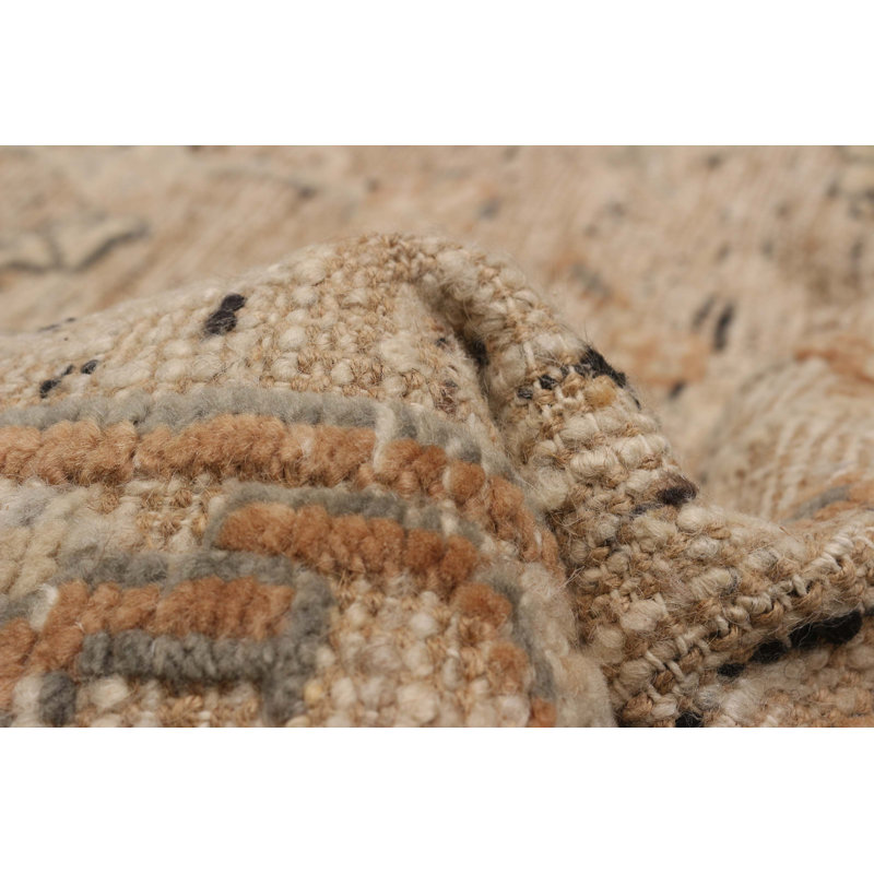 Tapis ivoire Jules Serapi 8 pi 0 po x 10 pi 0 po