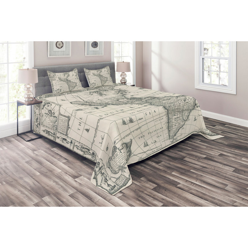 Eclectic Polyester Coverlet, Queen Bedspread + 2 Shams