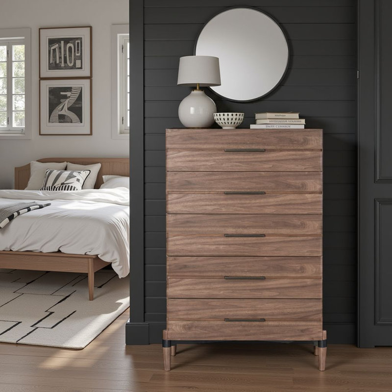 Aldiana 56" Modern 5-Drawer Chest