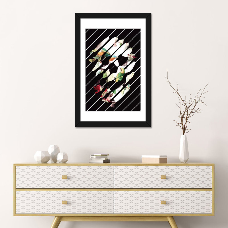 «Memory Skull» par Ali Gulec, impression sur toile tendue, H 24 po x l 16 po x P 1 po, Papier d'art encadré noir, Blanc