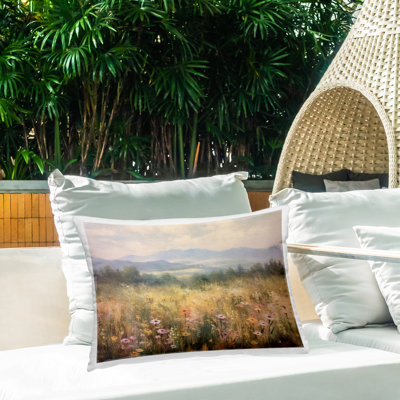 Conception de coussin d'extérieur imprimé Prairie Prairie & Mountains par LSR Creative Studio
