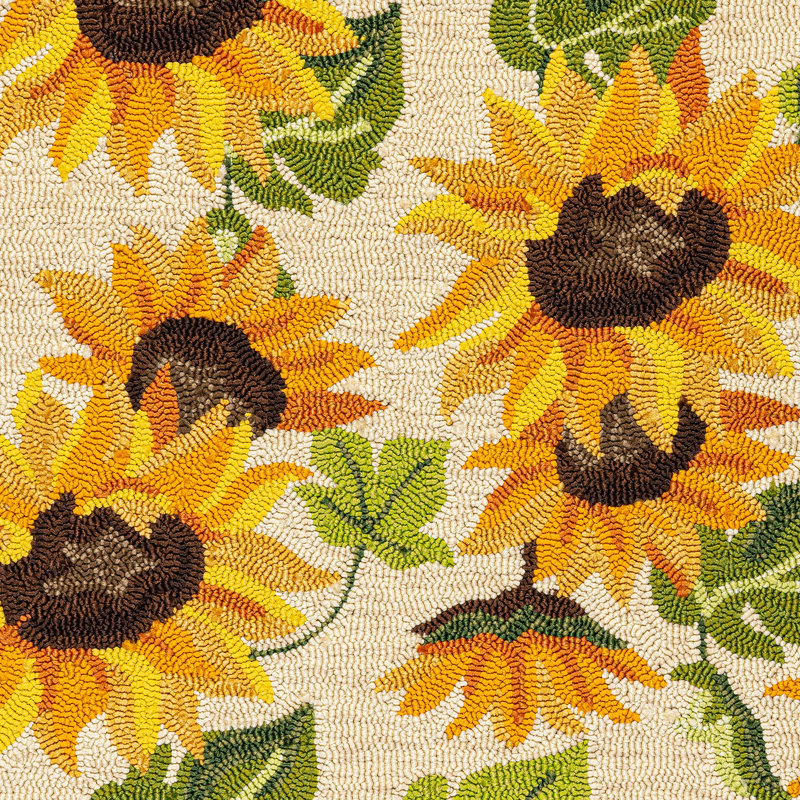 Indoor/Outdoor Sunflower Hooked Polypropylene Accent Rug 24"x42"