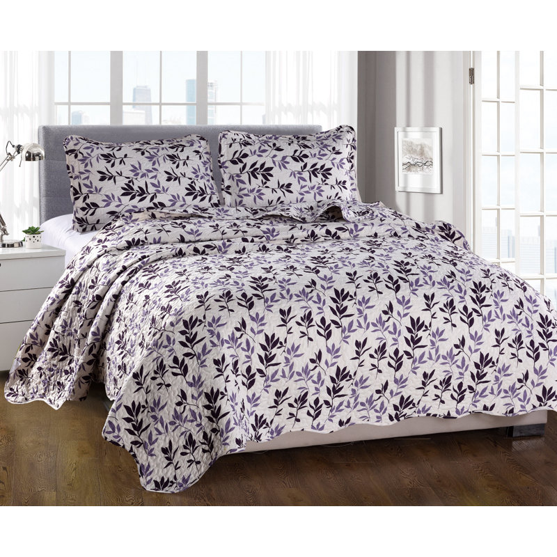 Polyester Floral Quilt, Queen Quilt + 2 Shams