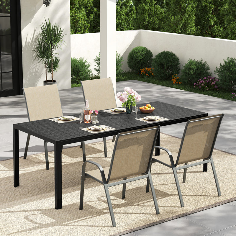 Ensemble de salle à manger d'extérieur pour 4 personnes, chaises empilables et table de salle à manger Hdpe 82,6 po, ensemble de salle à manger toutes saisons pour pelouse, jardin, cour