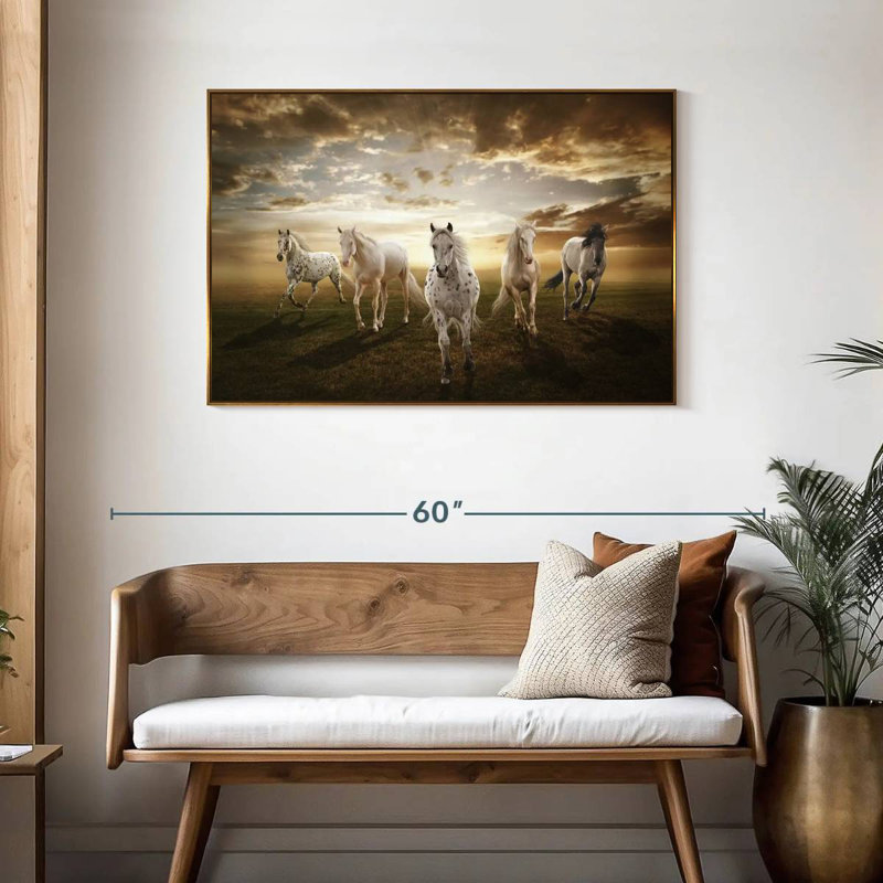 Chevaux blancs dramatiques, Cadre flottant doré, 43 po x 29 po