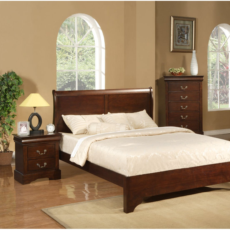 Ferrero Wood Sleigh Bed