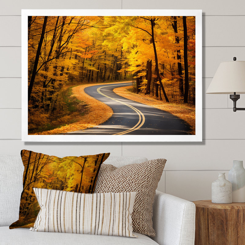 «Golden Road Into The Autumn Forest II - Road», art mural, Cadre de coin blanc fermé, H 12 po x l 20 po x P 1 po