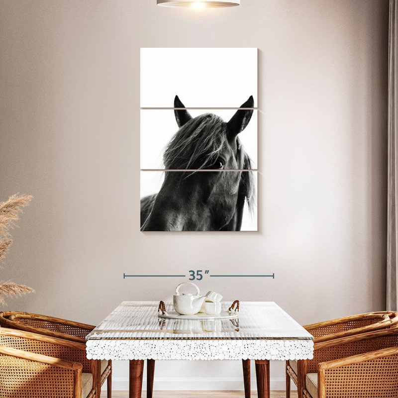 Cheval noir sauvage Brampt, H 45 po x l 28 po