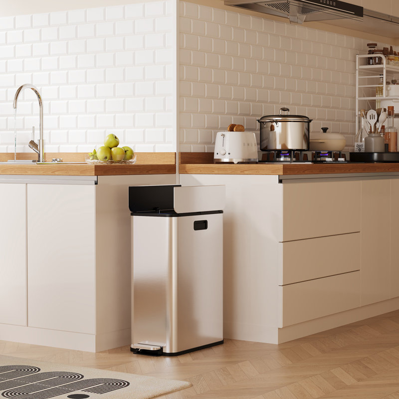 Poubelle de cuisine 15 gallons, poubelle de cuisine à pédale avec couvercle papillon, grande poubelle en acier inoxydable anti-odeur avec seaux intérieurs amovibles (2 x 28 L) - Argent