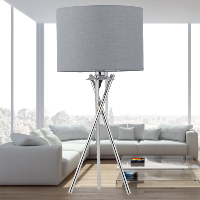 Pisani Metal Tripod Lamp