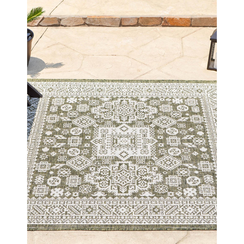 Tapis d'extérieur Chand, Carré 7 pi 10 po