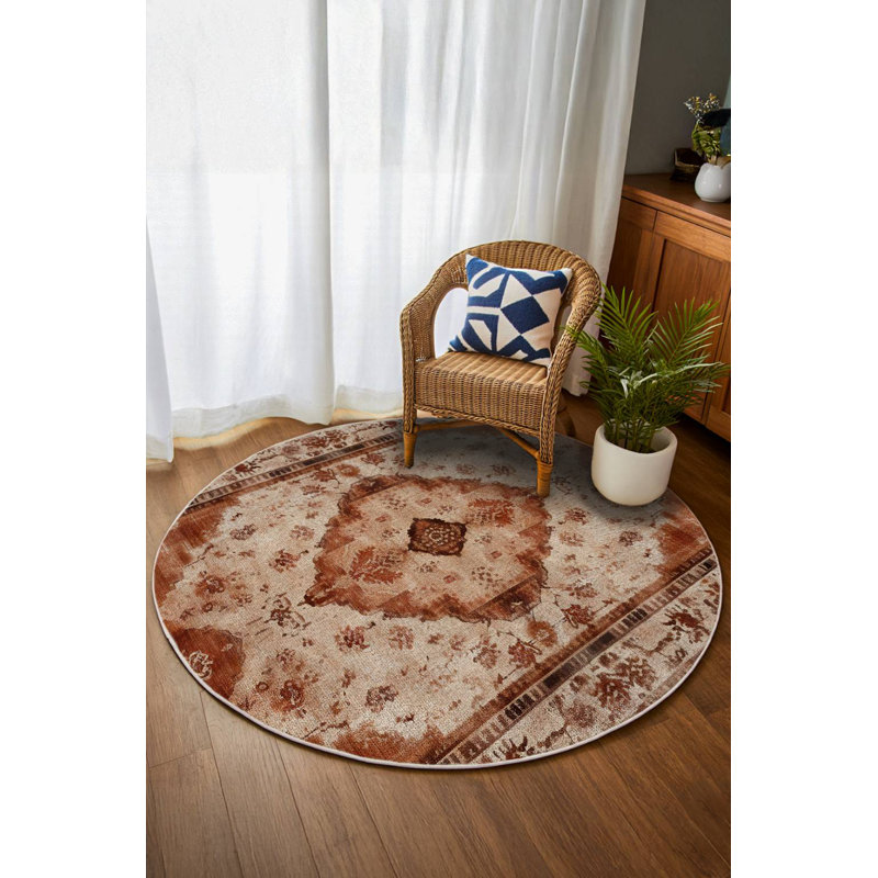 Tapis marocain brun en coton et polyester à imprimé numérique Gracianna Collection, Rond 2 pi 8 po