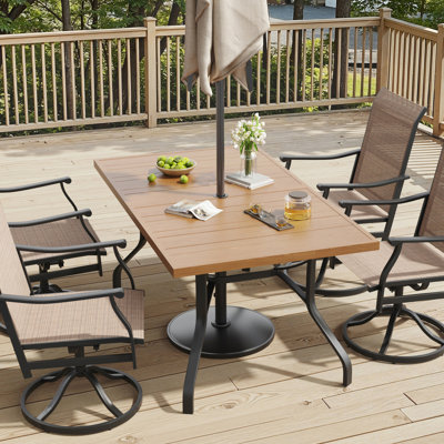 Table de terrasse extérieure avec trou pour parasol 1,57 po, table de salle à manger d'extérieur 60 po x 35 po à texture de bois, tables de salle à manger en métal toutes saisons pour bord de piscine, terrasse, Proch