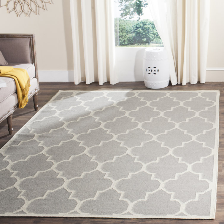 Rodgers Hand Woven Flat Weave Wool/Cotton Geometric Rug in Ivory/Gray