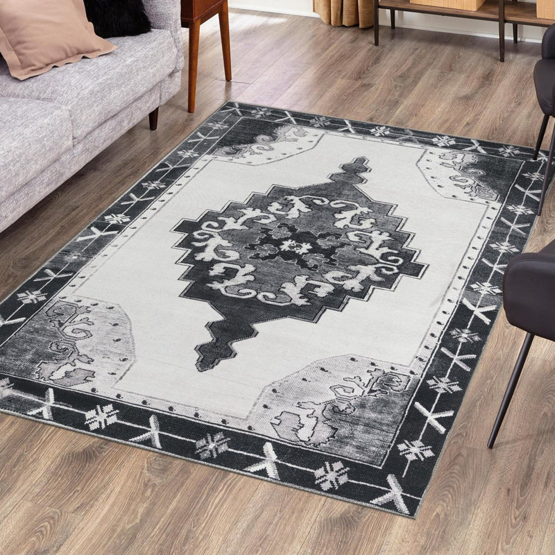 Antwane Oriental Indoor Rug, Rectangle 8'4" x 12'