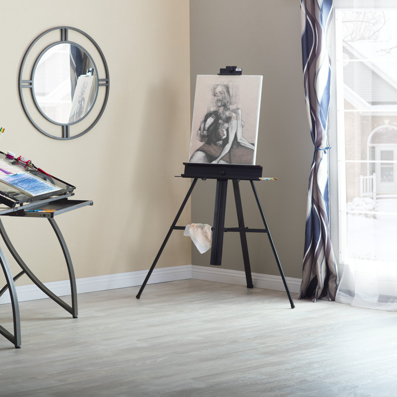 Black Adjustable Aluminum Studio Easel