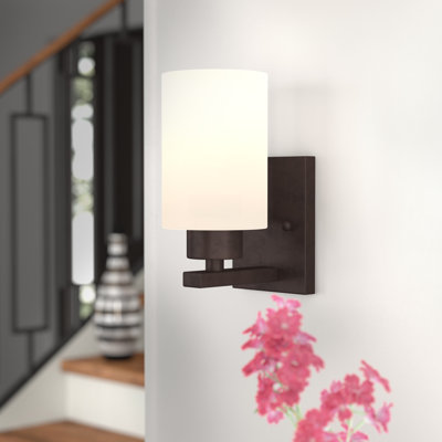 Nara Armed Sconce