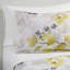 Édredon double avec feuilles imprimées à feuilles jaunes - Tissu doux et élégant-120469607-120469610