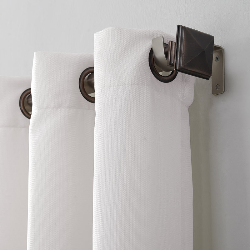 Panneau de rideau simple semi-diaphane avec œillets - Basics by Wayfair ™, Blanc, l 50 po x L 108 po