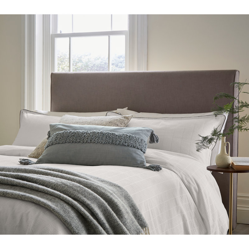 Daru Cotton Cushion
