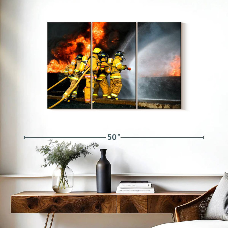 Pompiers en service, H 24 po x l 38 po