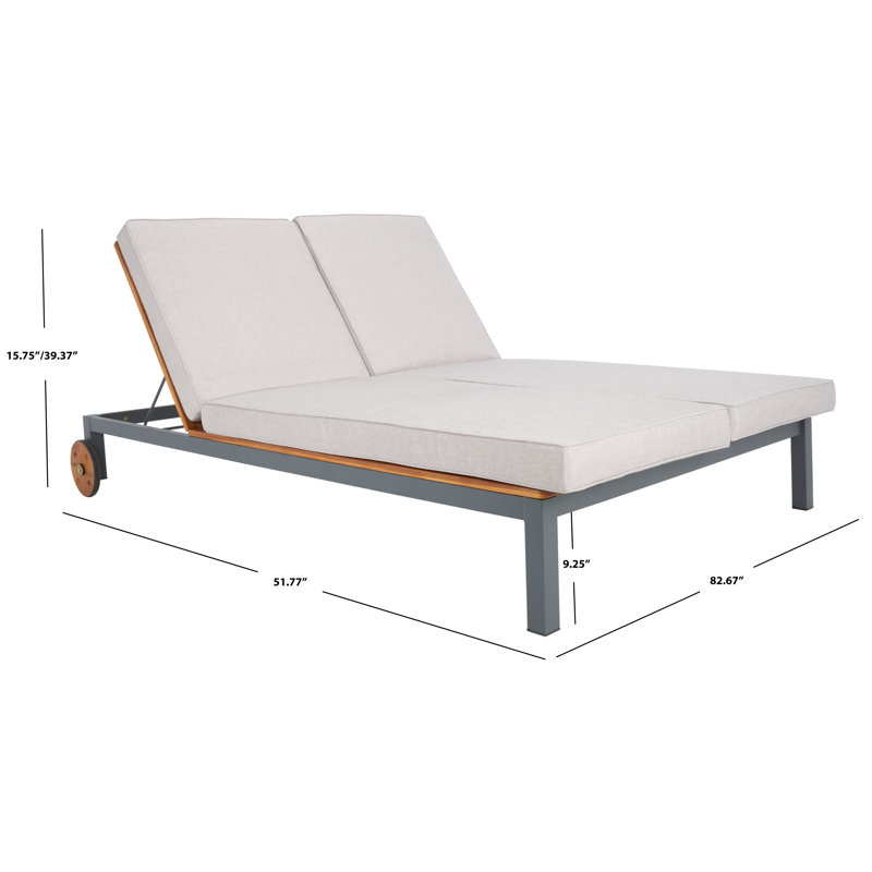 Outdoor Lounge Chair, White