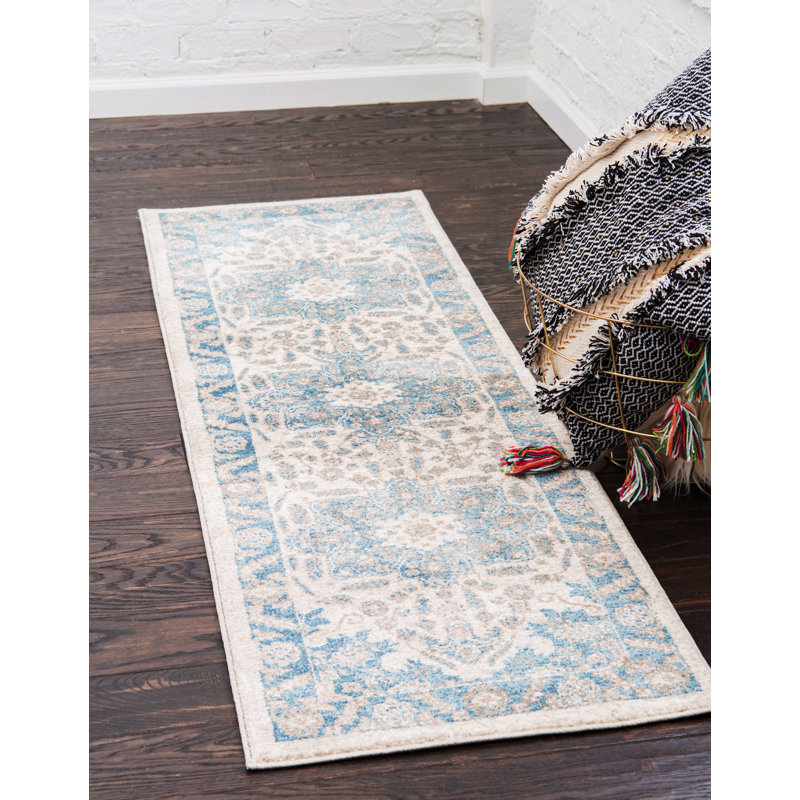 Pastore Oriental Indoor Rug, Runner 2' x 6'1"