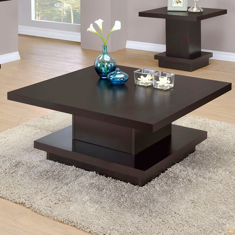 Table basse carrée