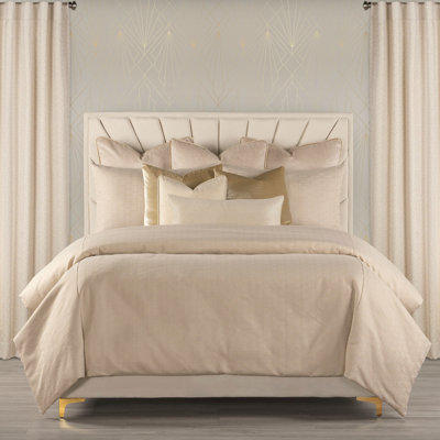 Star Attraction Geometric Duvet Cover & Insert Set