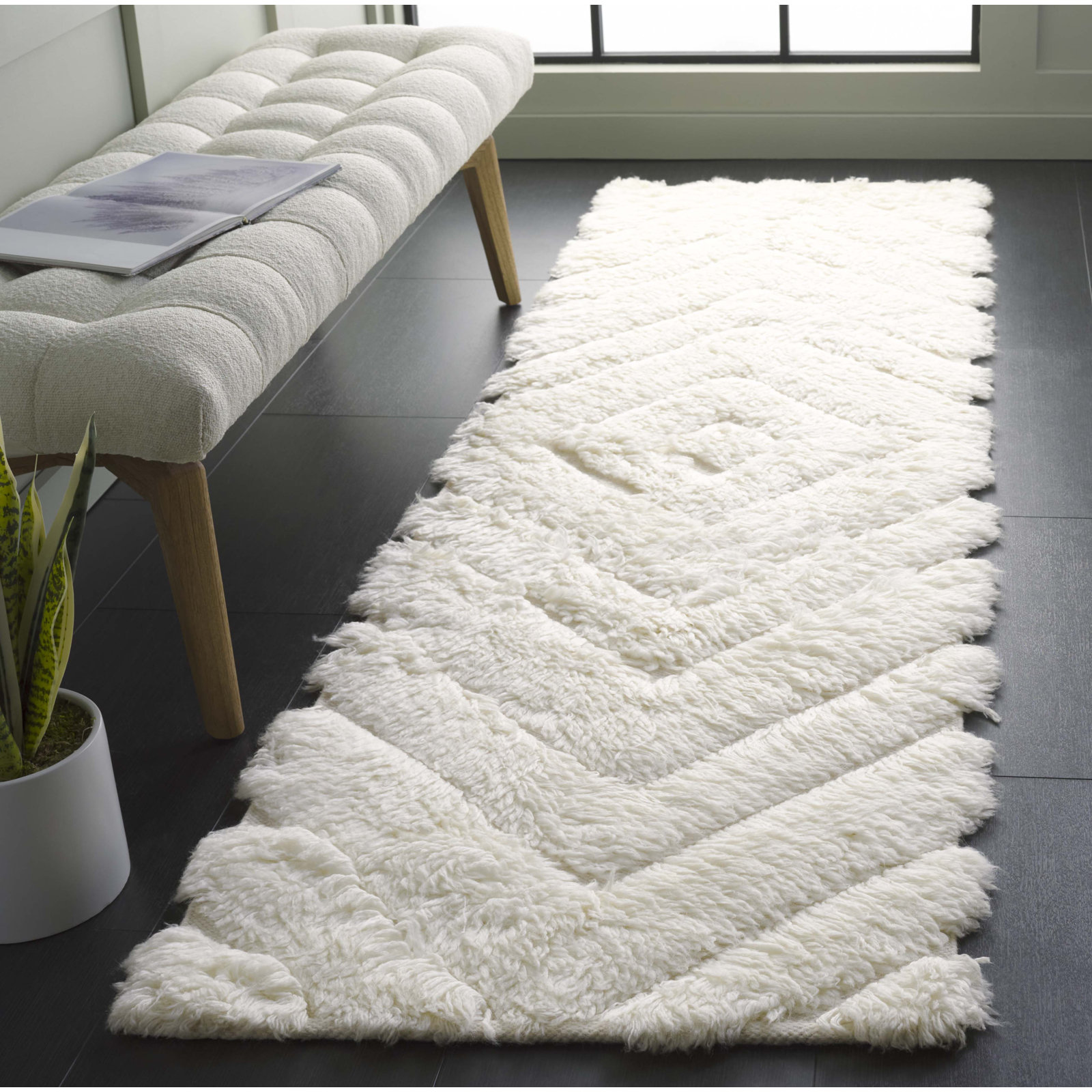 Dabria Hand-Woven Chevron Wool Rug, Runner 2'3" x 8'